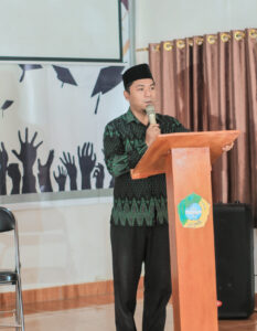 Tasurun Amma, M.Pd. Waket I Bidang Akademik